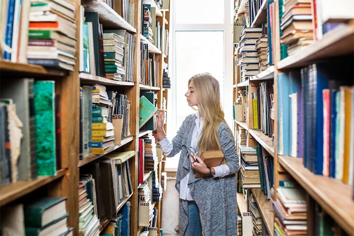 نرم‌افزار حسابداری کتاب‌فروشی با Odoo