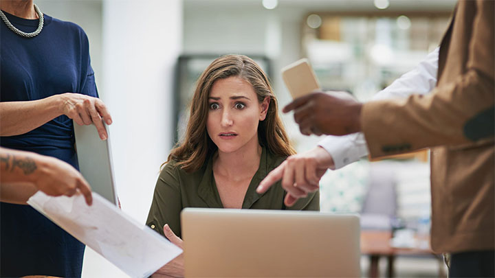 مقاومت در برابر بازخورد سازنده مقاومت در برابر بازخورد سازنده