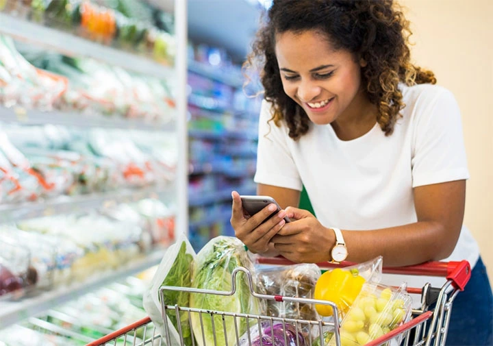 موبایل به سطح اصلی خرید تبدیل شده است